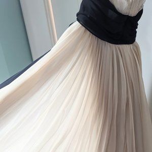 BCBGMaxAzria Cream Silk Lace Tuxedo-Style Halter Dress